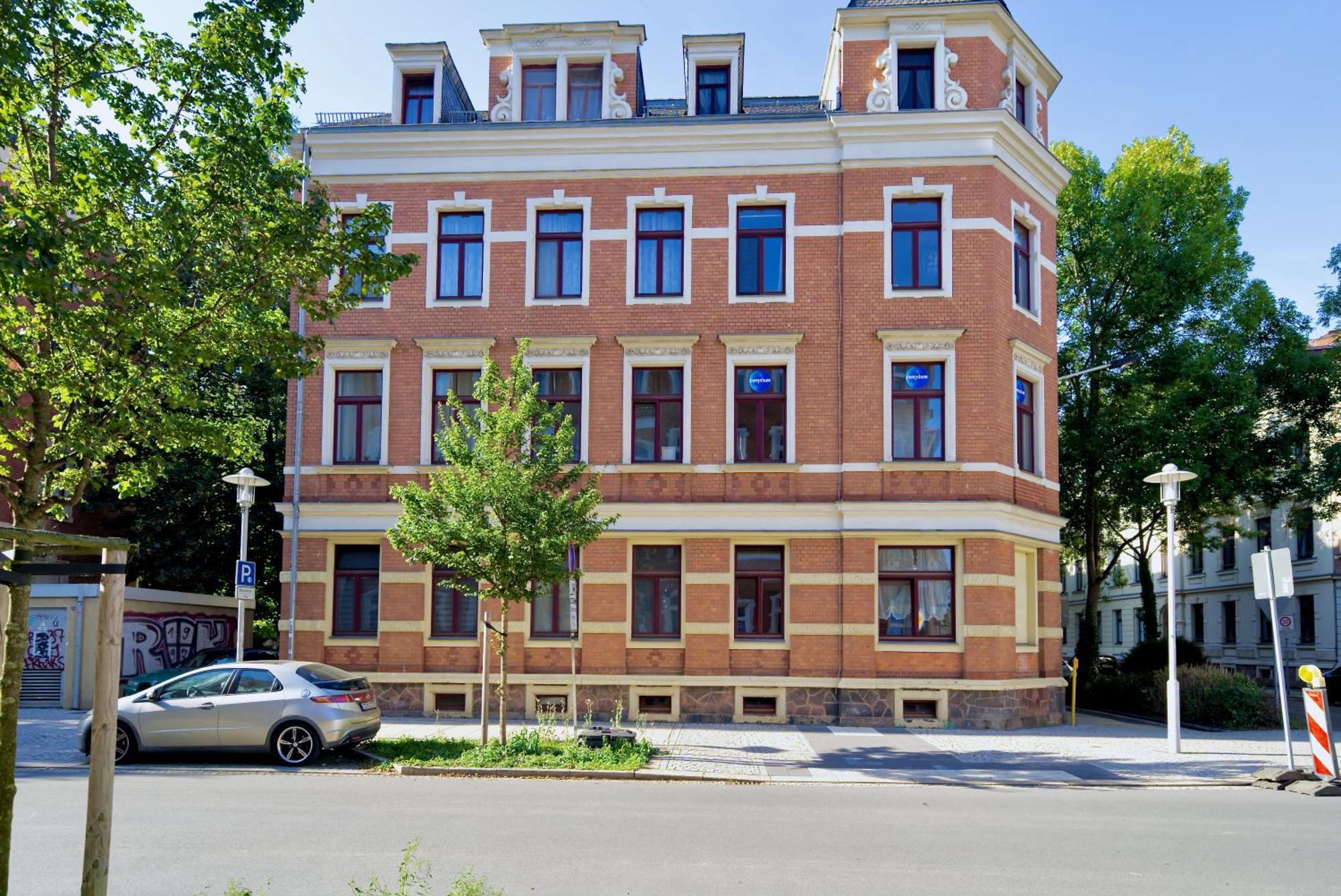 Edler Wohnraum Noble Stadtoase Mit Boxspringbett, Kaffeevollautomat & Parkplatz Zwickau Eksteriør billede