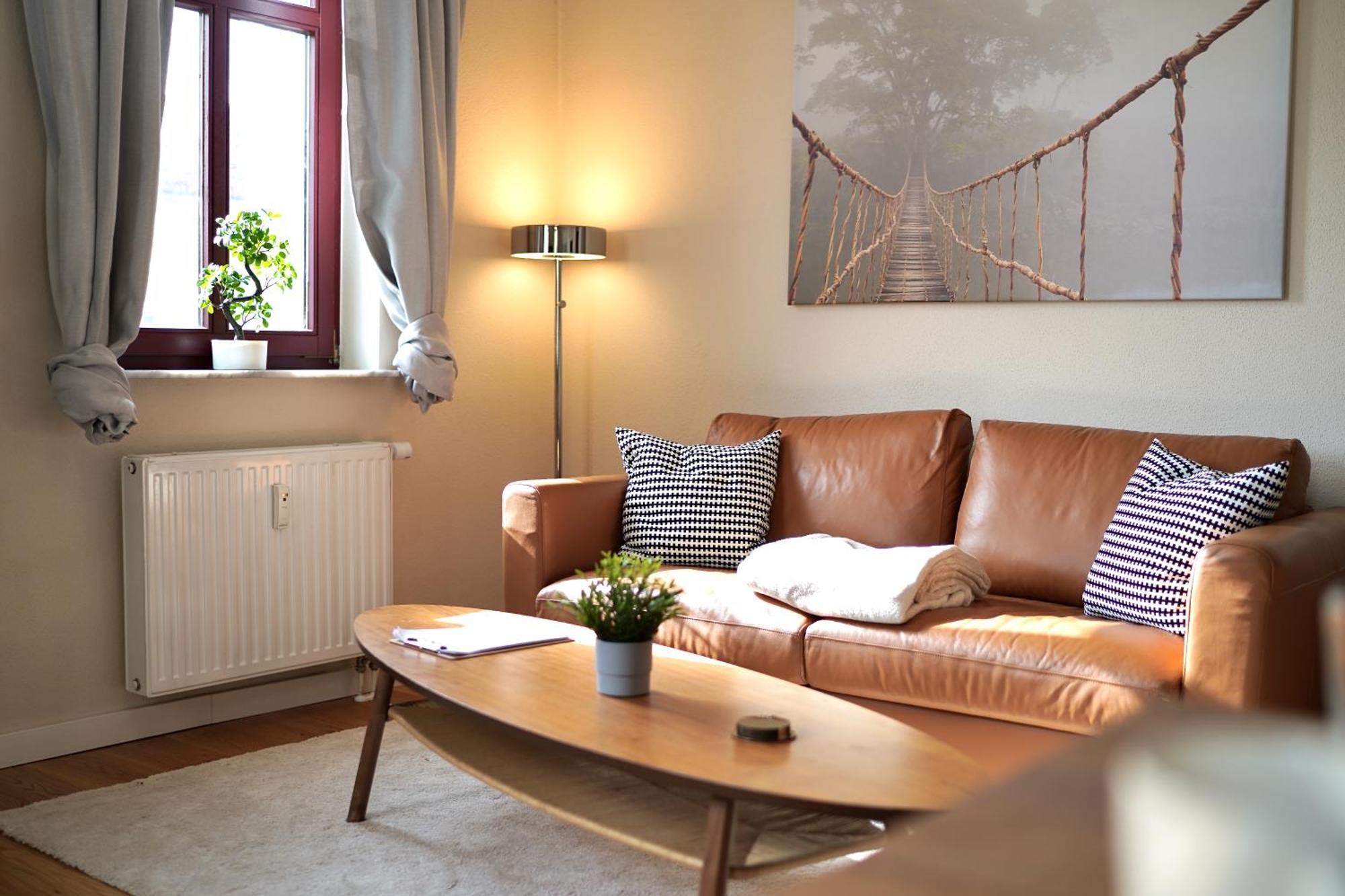 Edler Wohnraum Noble Stadtoase Mit Boxspringbett, Kaffeevollautomat & Parkplatz Zwickau Eksteriør billede